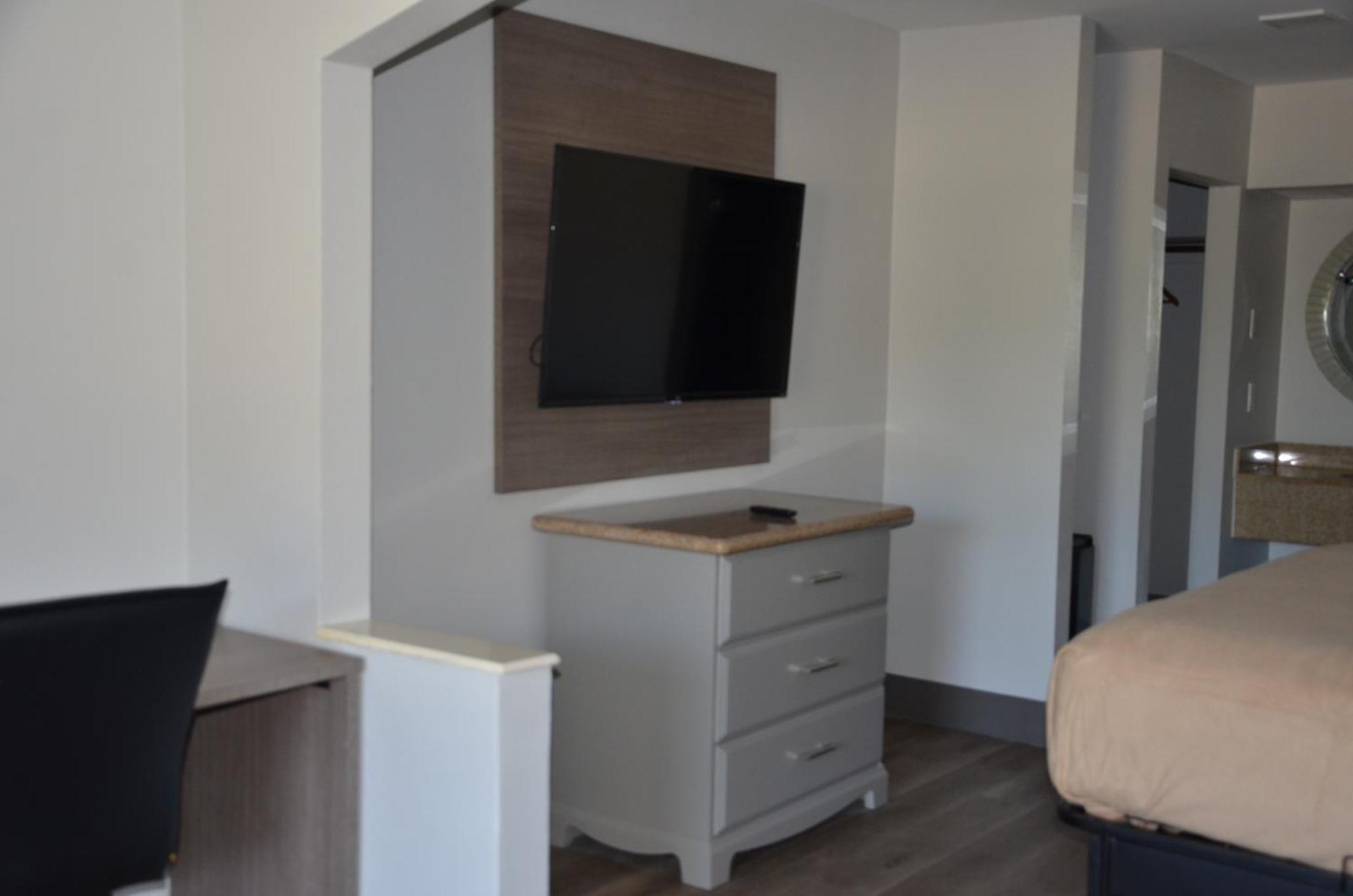Baymont Suites 科文顿 外观 照片
